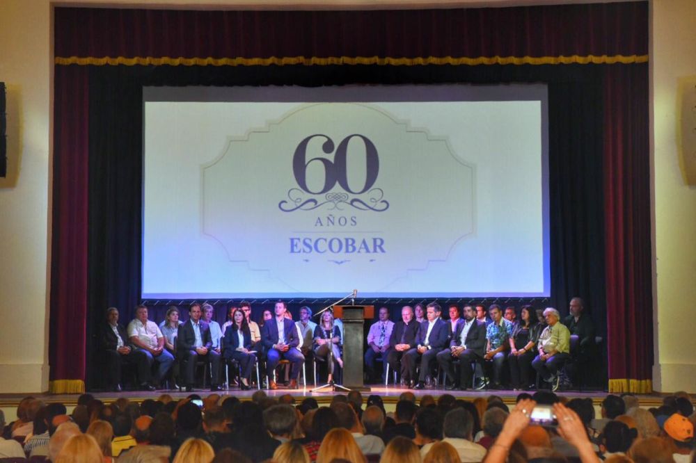 1 organización evento 60 años